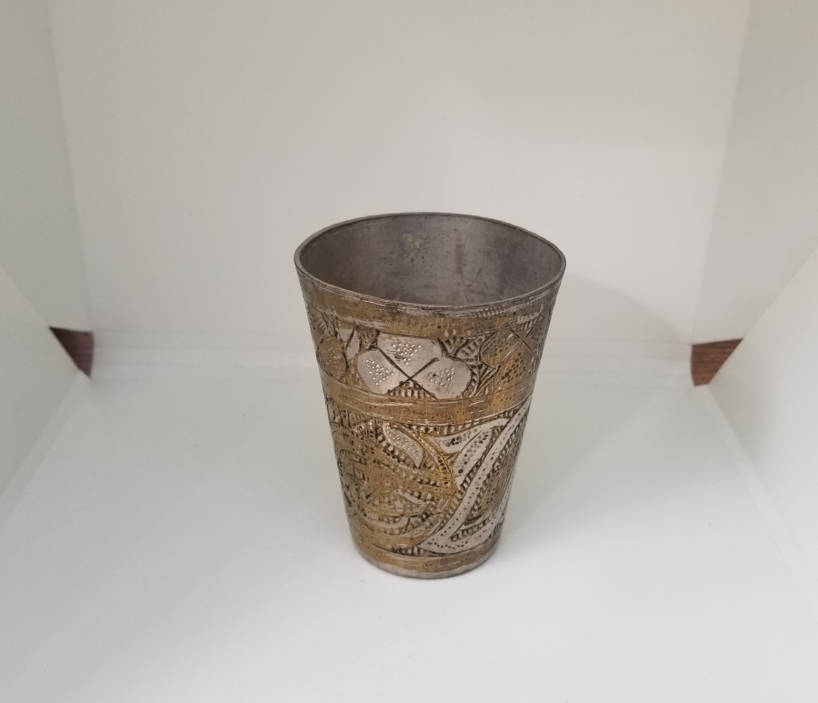 ÜZERİ TUĞRA FİGÜRLÜ OSMANLI DÖNEMİ ESERİ İSTANBUL BARDAK