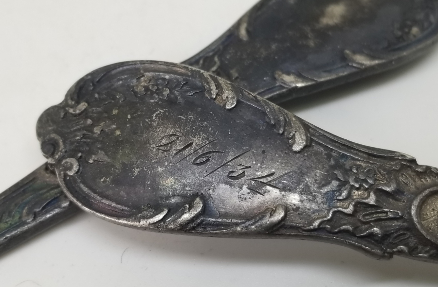 KABARTMA İŞÇİLİKLİ ANTİKA ÇİFT ÇATAL KAŞIK