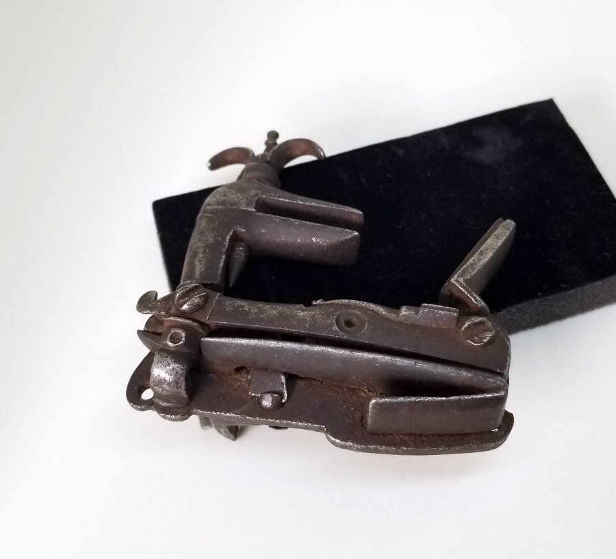 OSMANLI DÖNEMİ ÇOK NADİR KALE TÜFEĞİ ÇAKMAĞI