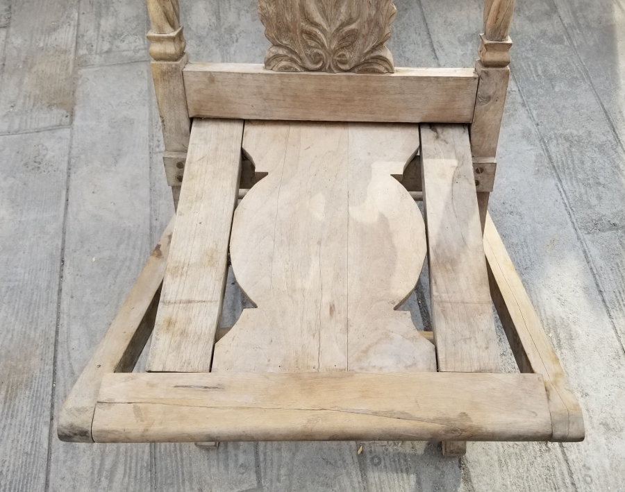 OSMANLI DÖNEMİ EL OYMA İŞÇİLİKLİ NADİR TİPTE KATLANIR SANDALYE