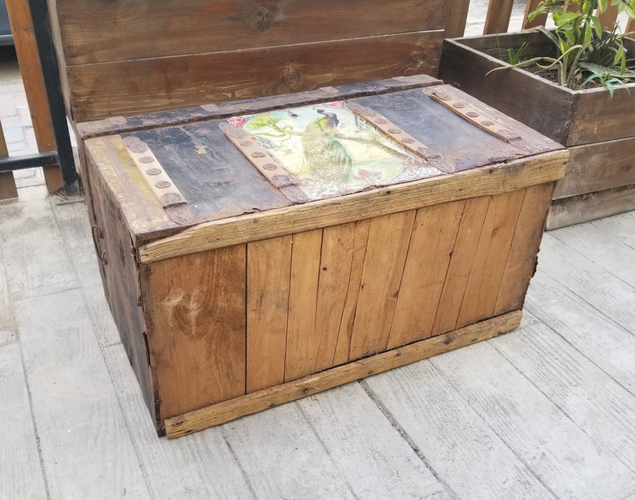 GALATA KULESİ VE TOPKAPI SARAYI SAAT KULESİ GÖRSELLİ OSMANLI DÖNEMİ SANDIK