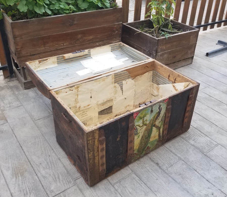 GALATA KULESİ VE TOPKAPI SARAYI SAAT KULESİ GÖRSELLİ OSMANLI DÖNEMİ SANDIK