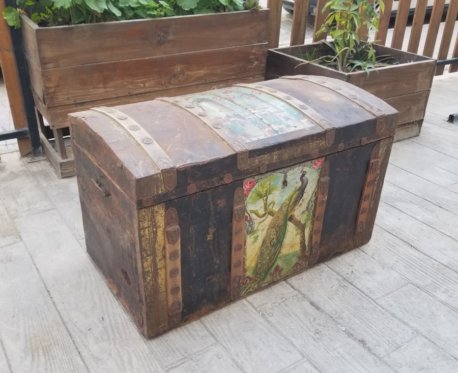 GALATA KULESİ VE TOPKAPI SARAYI SAAT KULESİ GÖRSELLİ OSMANLI DÖNEMİ SANDIK