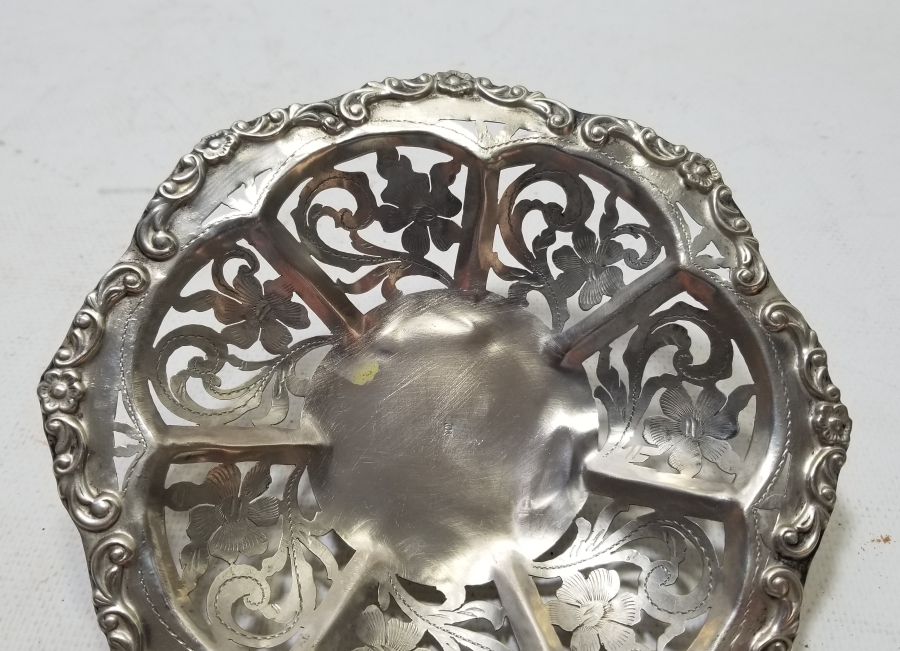 TESTERE VE KALEM İŞÇİLİKLİ ANTİKA GÜMÜŞ JARDİNYER - MEYVELİK