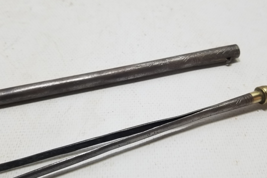 OSMANLI DÖNEMİ UCU LALE FORMLU NADİR MEVLEVİ SARIK MAŞASI - PAZARCI MAŞASI