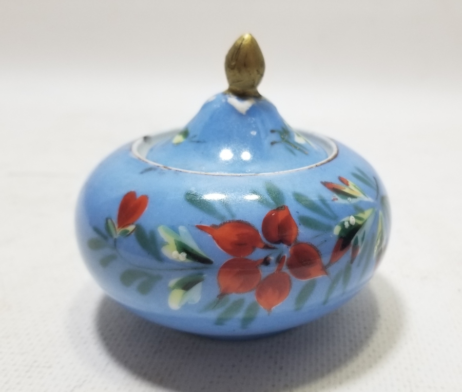 ÜZERİ EL BOYAMA İŞÇİLİKLİ OSMANLI DÖNEMİ PORSELEN HATTAT MÜREKKEPLİĞİ