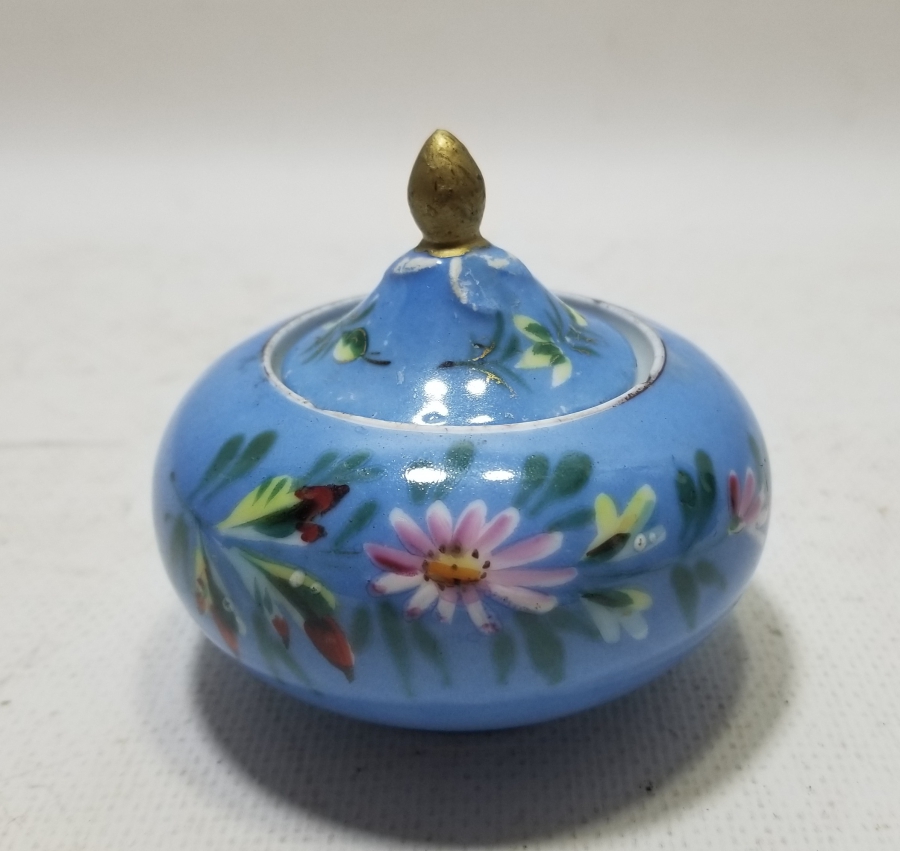 ÜZERİ EL BOYAMA İŞÇİLİKLİ OSMANLI DÖNEMİ PORSELEN HATTAT MÜREKKEPLİĞİ