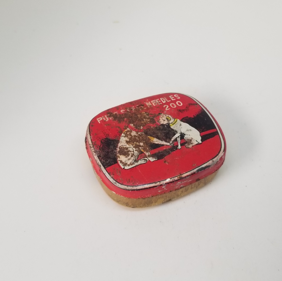 ORİJİNAL KUTUSUNDA ANTİKA GRAMAFON İĞNELERİ LOTU