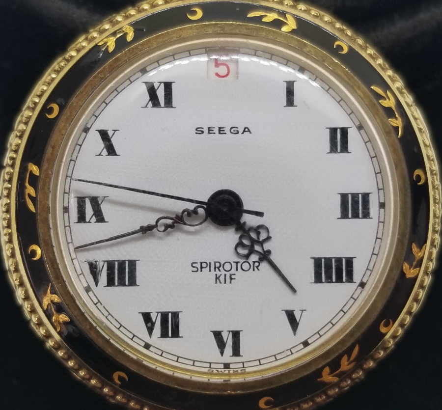 ÜZERİ HİLAL MOTİFLİ ALTIN VE MİNE İŞÇİLİKLİ KURMALI OSMANLI DÖNEMİ CEP SAATİ