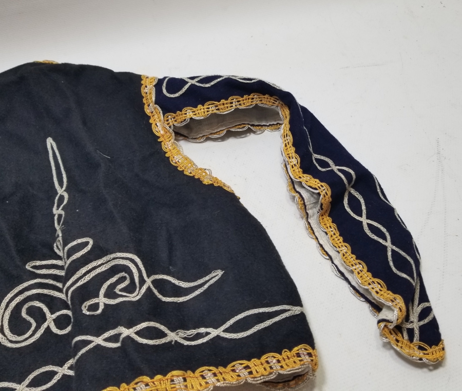 ÜZERİ GÜMÜŞ SIRMA İŞÇİLİKLİ KARTAL KANADI