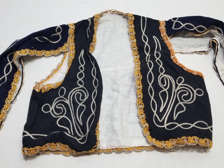 ÜZERİ GÜMÜŞ SIRMA İŞÇİLİKLİ KARTAL KANADI