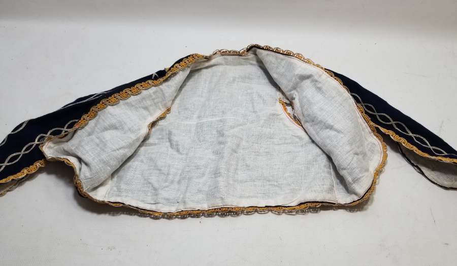 ÜZERİ GÜMÜŞ SIRMA İŞÇİLİKLİ KARTAL KANADI