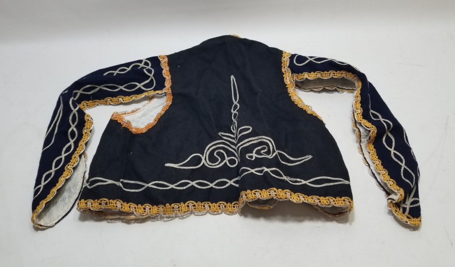 ÜZERİ GÜMÜŞ SIRMA İŞÇİLİKLİ KARTAL KANADI