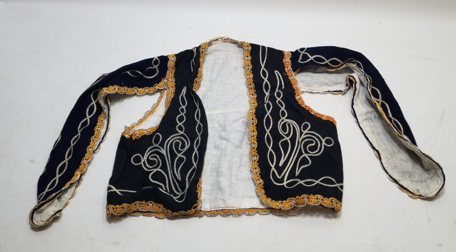 ÜZERİ GÜMÜŞ SIRMA İŞÇİLİKLİ KARTAL KANADI