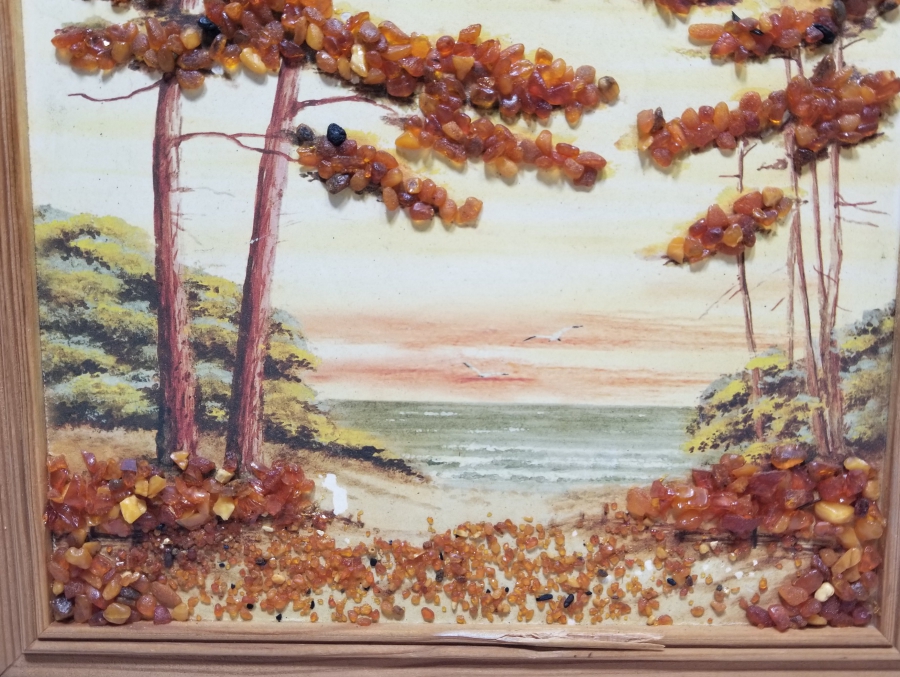 DAMLA KEHRİBARLARLA SÜSLÜ ANTİKA TABLO