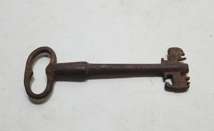 NADİR FORMDA OSMANLI DÖNEMİ ANAHTAR