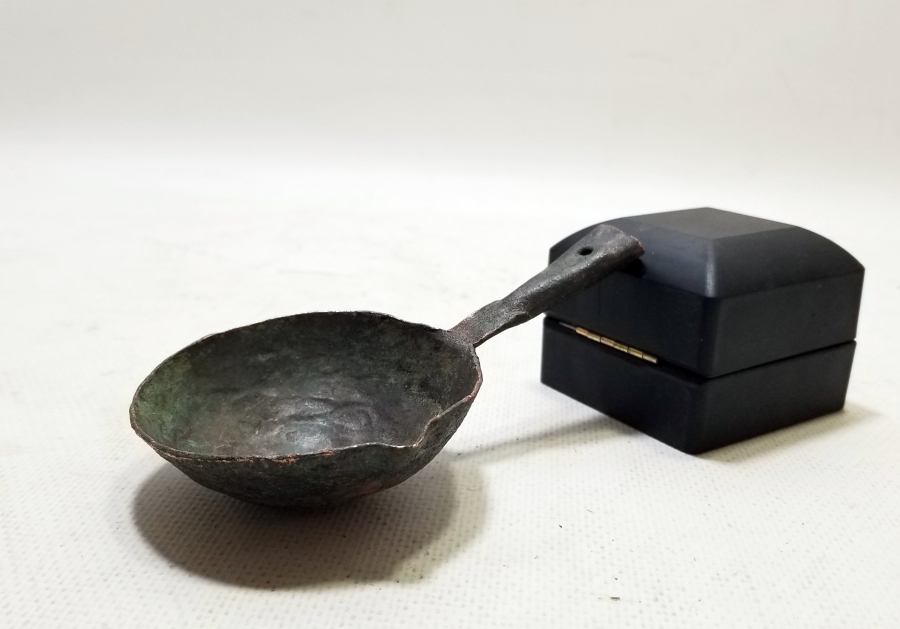 OSMANLI DÖNEMİ EL YAPIMI NADİR KURŞUN KEPÇESİ