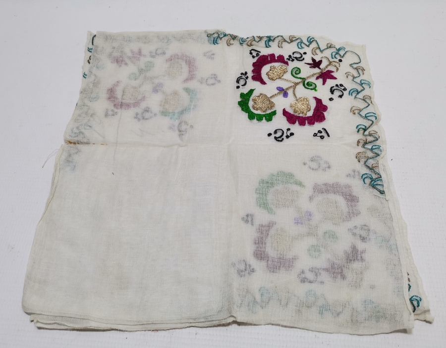 ÜZERİ OSMANLICA YAZILI GÜMÜŞ VE İPEK İŞÇİLİKLİ NADİR SÖZ ÇEVRESİ