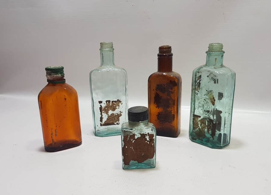 ECZACILIK TARİHİ - ANTİKA CAM İLAÇ ŞİŞESİ LOTU