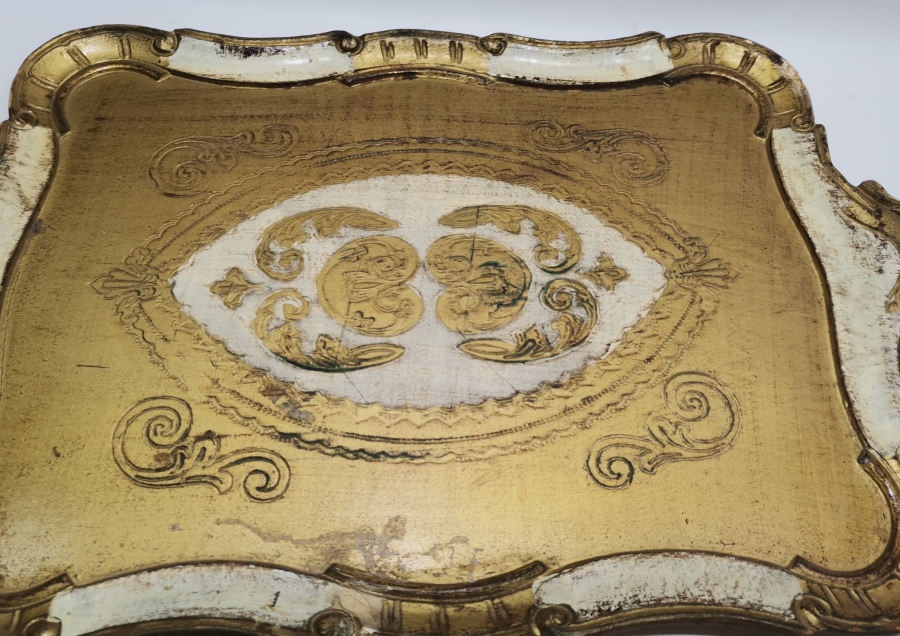 ÜZERİ ALTIN VARAKLI OSMANLI DÖNEMİ LEVANTEN İŞİ BÜYÜK BOY KAHVE TEPSİSİ