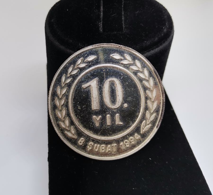 BAYINDIR HOLDİNG İN KURULUŞUNUN 10. YILI ANISINA BASILMIŞ ÖZEL HATIRA GÜMÜŞ MADALYON