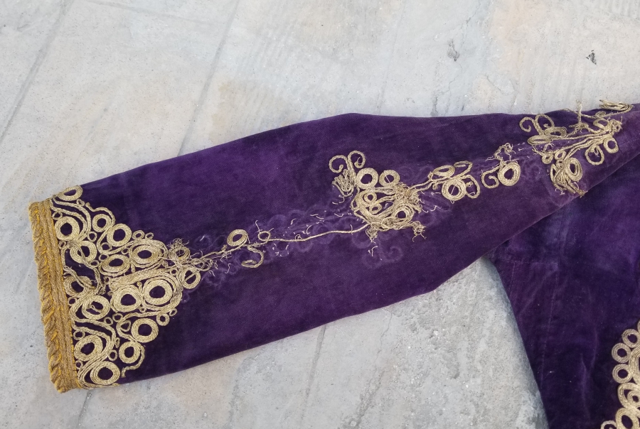 OSMANLI DÖNEMİ SIRMA İŞÇİLİKLİ KADİFE CEPKEN