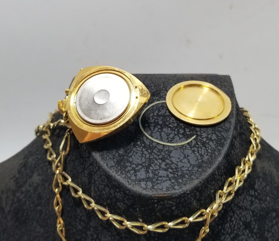 SOVYET RUSYA YAPIMI ALTIN KAPLAMA KURMALI KOLYE SAAT