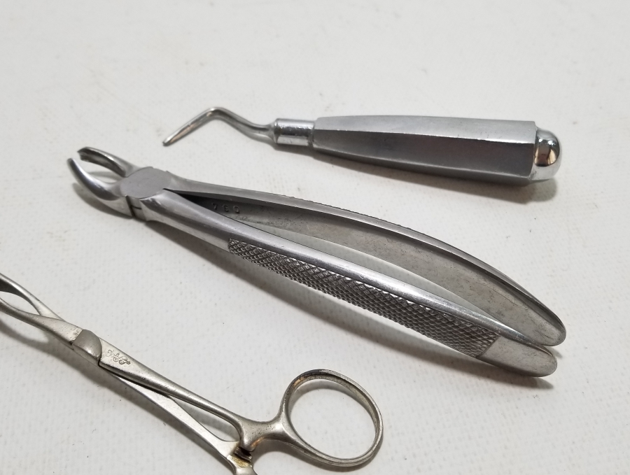 ANTİKA DİŞÇİ ALETLERİ LOTU