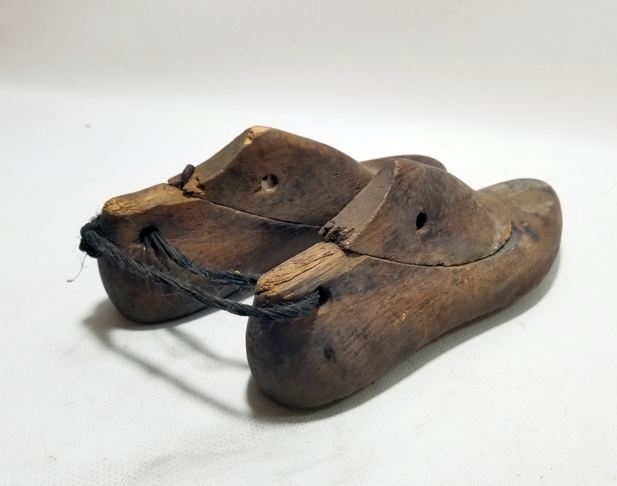 OSMANLI DÖNEMİ EL YAPIMI AHŞAP AYAKKABICI KALIBI