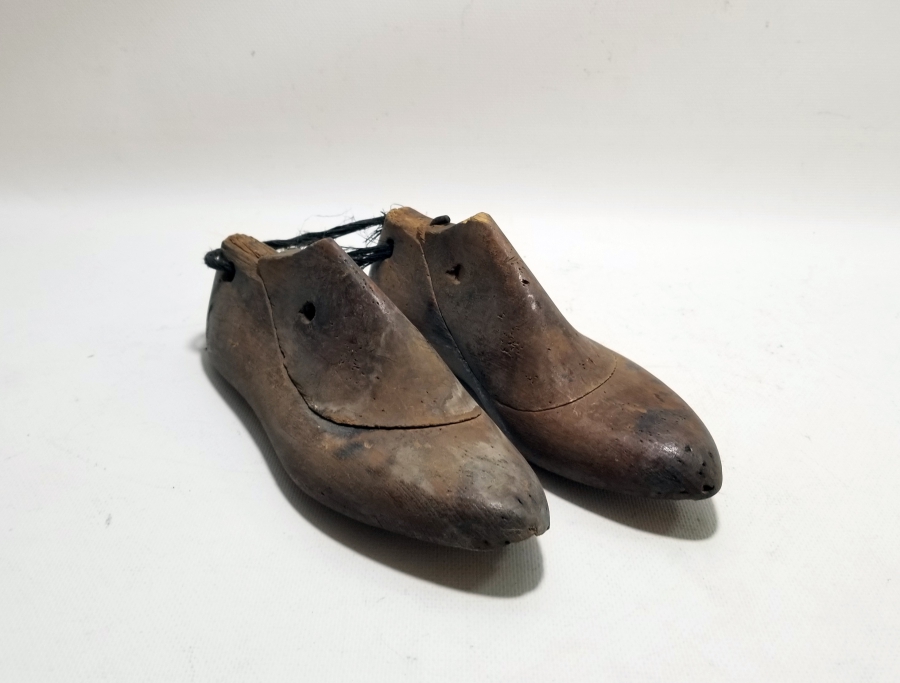 OSMANLI DÖNEMİ EL YAPIMI AHŞAP AYAKKABICI KALIBI