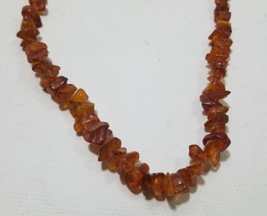 İÇİ FOSİLLİ ÖZEL YAPIM ANTİKA DAMLA KEHRİBAR GERDANLIK