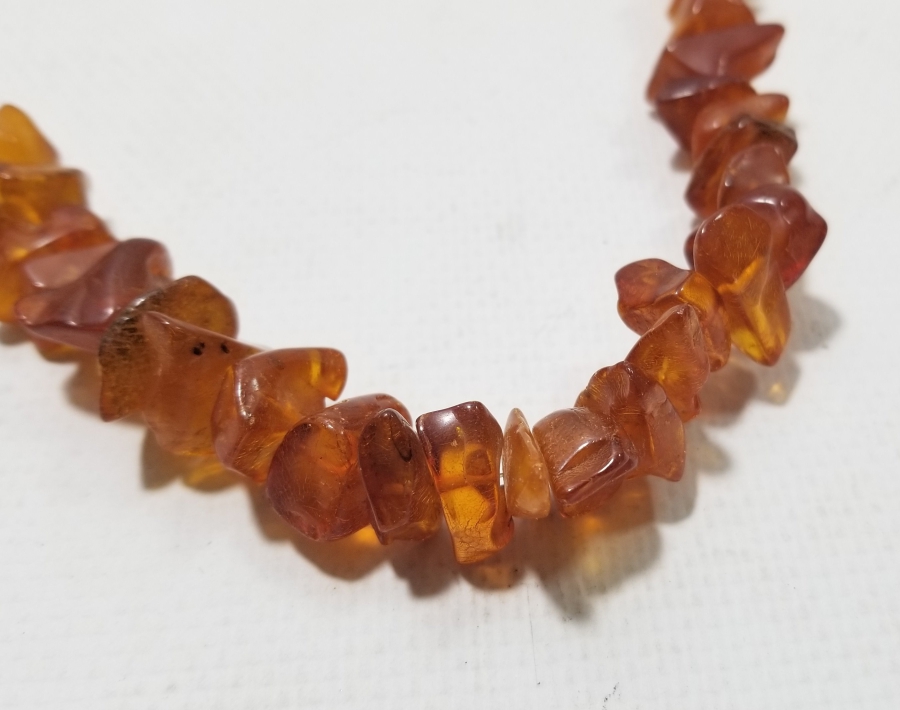 İÇİ FOSİLLİ ÖZEL YAPIM ANTİKA DAMLA KEHRİBAR GERDANLIK