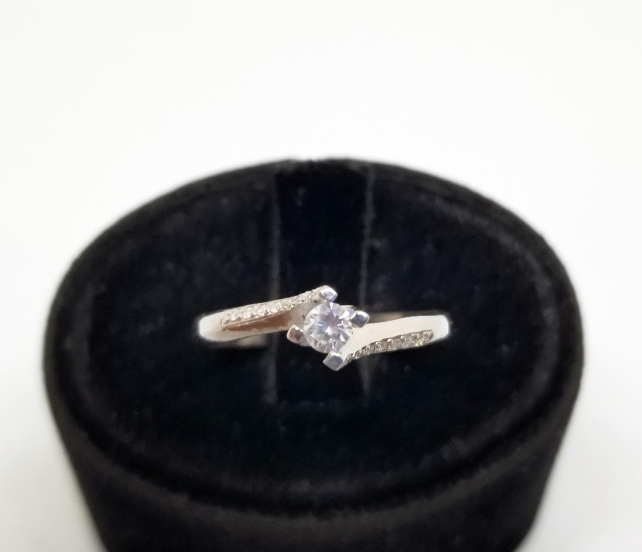 ÖZEL YAPIM SONSUZLUK MODELİ TEKTAŞ YÜZÜK