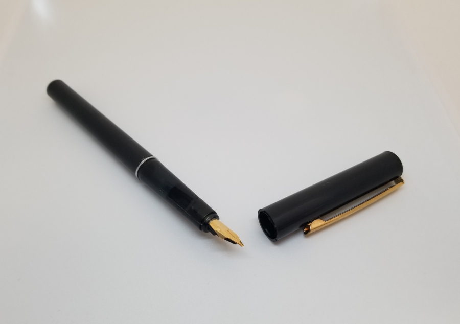 ÇİL KONDİSYONDA DOLMA KALEM