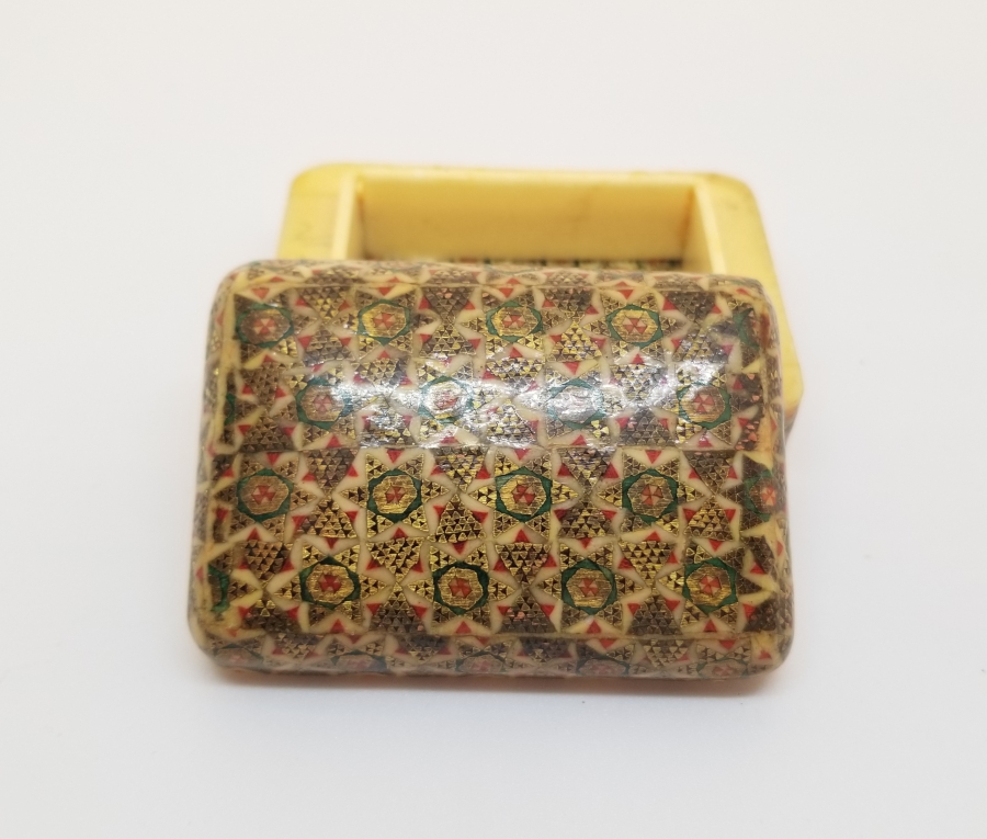 HATEM İŞİ ANTİKA KAPAKLI KUTU