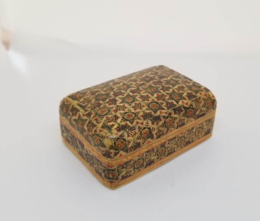 HATEM İŞİ ANTİKA KAPAKLI KUTU