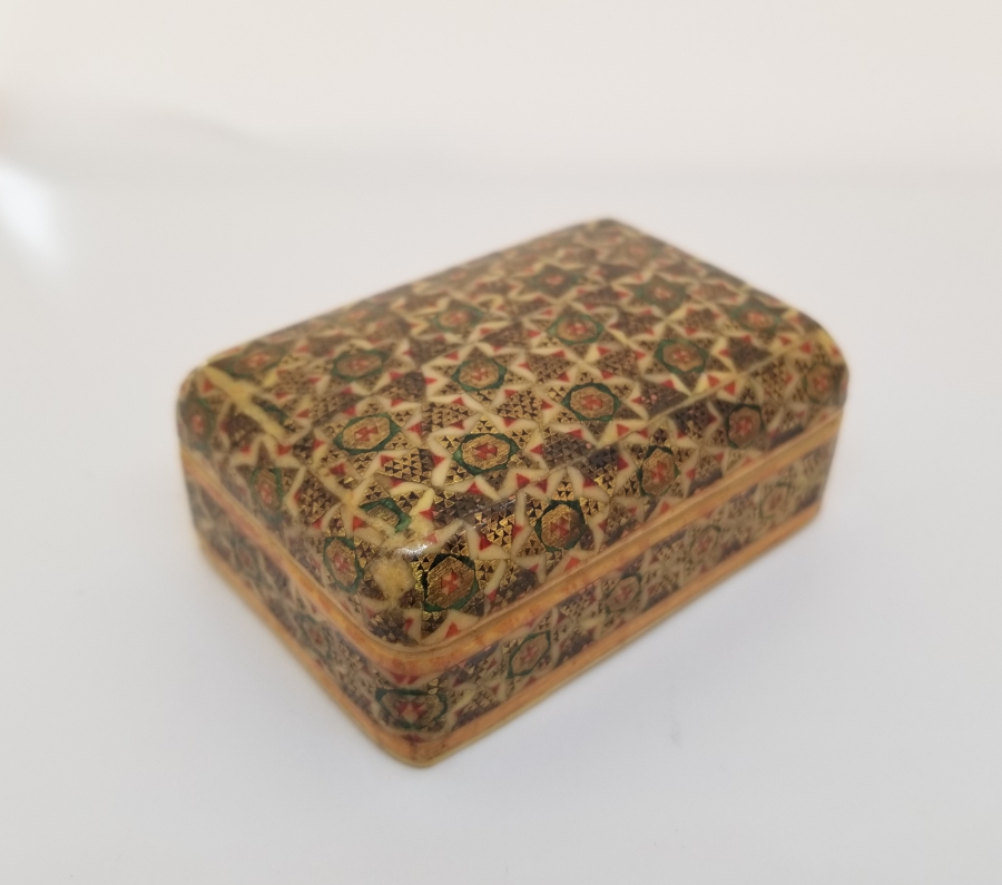 HATEM İŞİ ANTİKA KAPAKLI KUTU