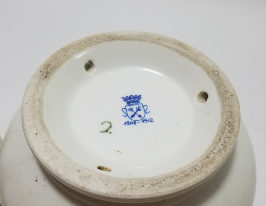 1. DÜNYA SAVAŞI DÖNEMİ ÜÇLÜ İTTİFAK KAPAKLI PORSELEN MACUNLUK