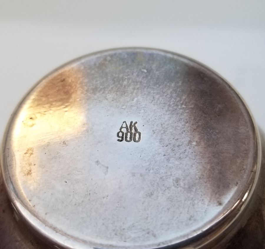 KABARTMA İŞÇİLİKLİ ANTİKA GÜMÜŞ VAZO - LALEDAN