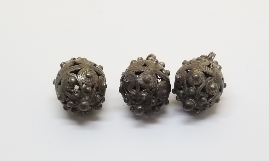 OSMANLI DÖNEMİ TELKARİ İŞÇİLİKLİ ÇOK NADİR KÖSTEK TOPLARI / KOZALARI