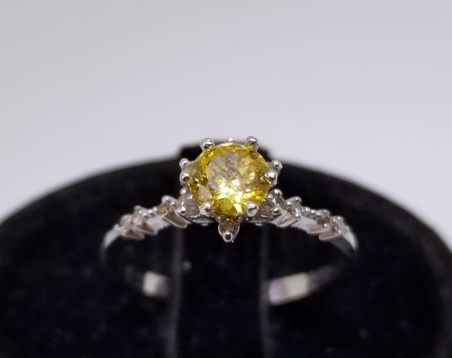 SİTRİN VE PIRLANTA TAŞLI YÜZÜK