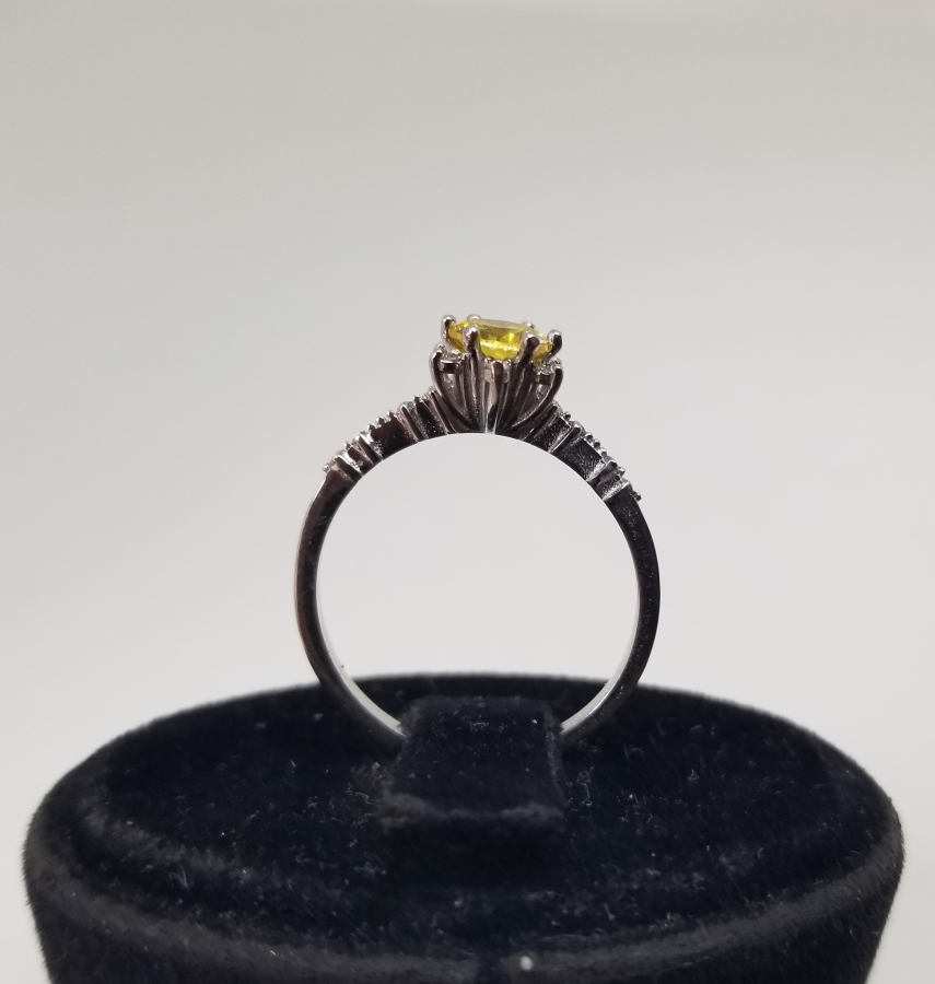 SİTRİN VE PIRLANTA TAŞLI YÜZÜK