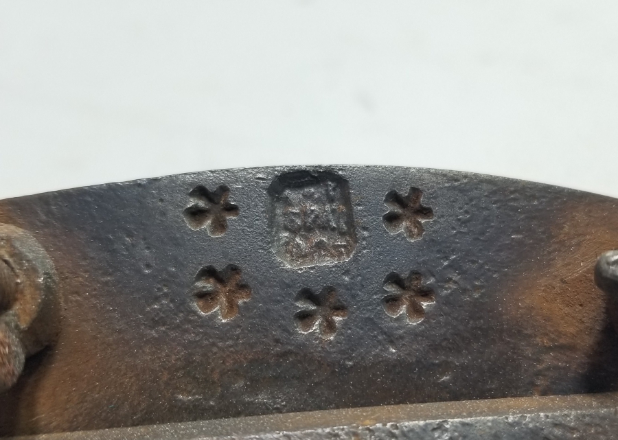 ÜZERİ USTA DAMGALI OSMANLI DÖNEMİ HEREKE YAPIMI HALI MAKASI