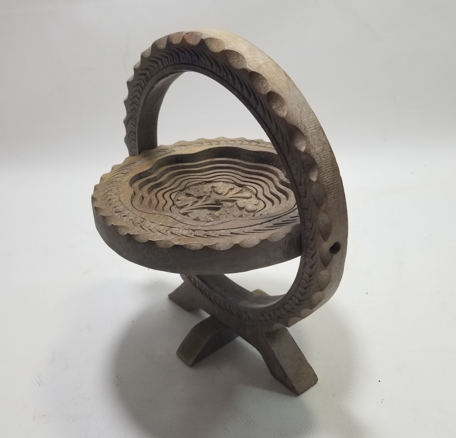 UZAKDOĞU YAPIMI DEKORATİF AHŞAP ŞEKERLİK