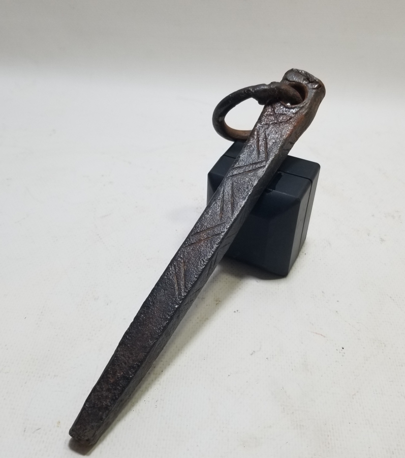 ÜZERİ TILSIMLI OSMANLI DÖNEMİ NADİR MERTEK ÇİVİSİ