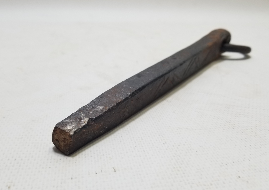 ÜZERİ TILSIMLI OSMANLI DÖNEMİ NADİR MERTEK ÇİVİSİ