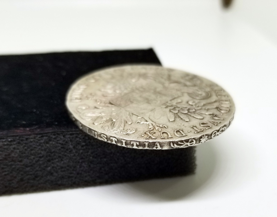 RAHİBE TERESSA GÖRSELLİ PARA ÜZERİNE VURULMUŞ HİCAZ KONTRMARKLI NADİR GÜMÜŞ PARA