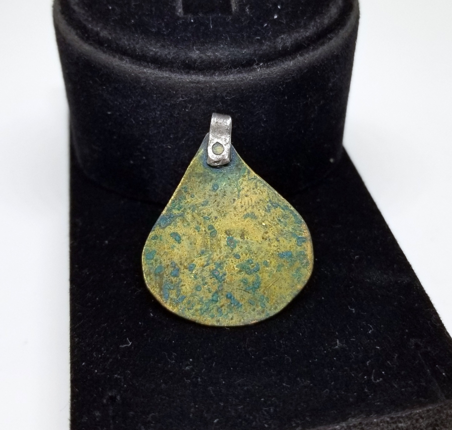 ÜZERİNDE ASHAB-I KEHF'İN İSİMLERİNİN YAZILI OLDUĞU OSMANLI DÖNEMİ TILSIM KOLYE