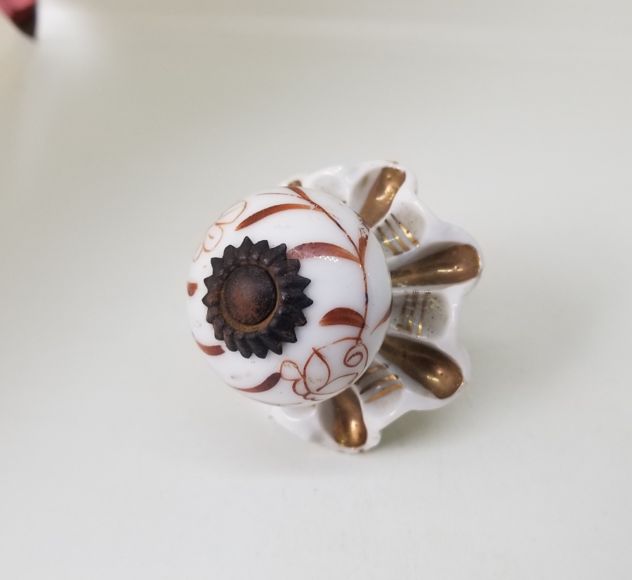 ÜZERİ ALTIN VERMEYLİ OSMANLI DÖNEMİ KAPI TUTMACI