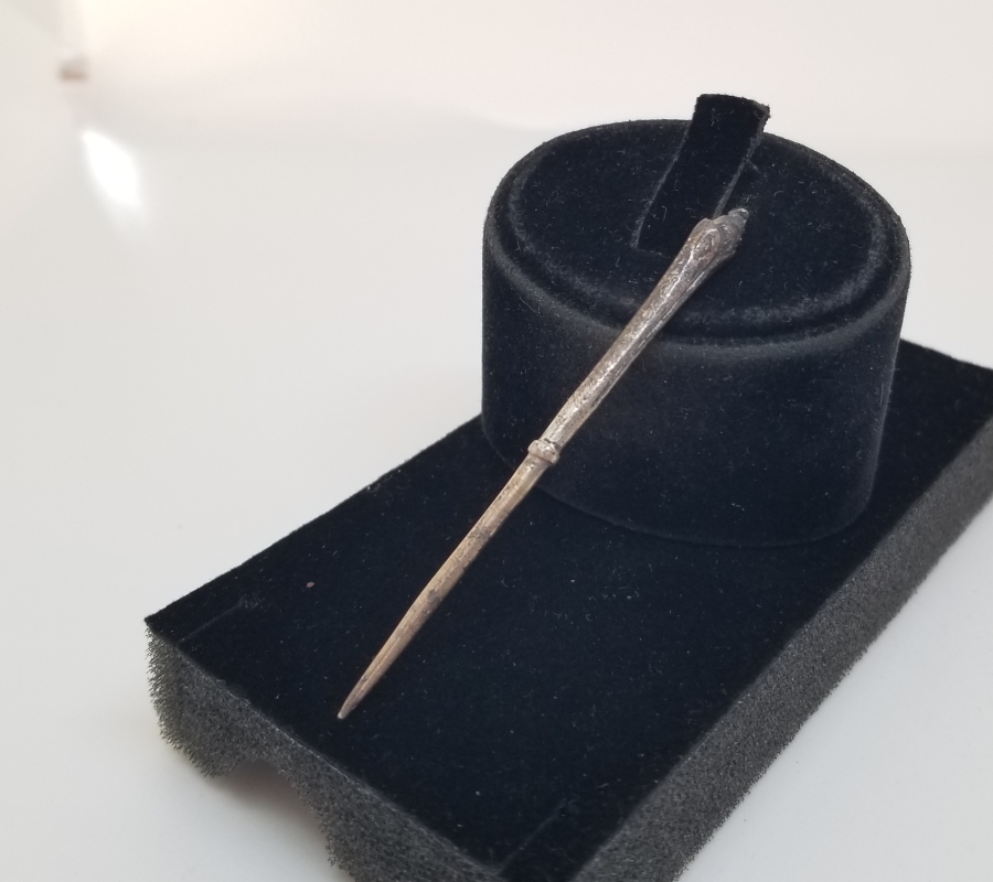 ÜST KISMI LALE FORMUNDA OSMANLI DÖNEMİ GÜMÜŞ İĞNE